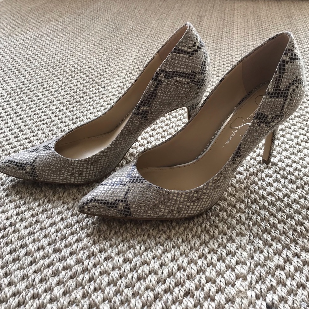 Snakeskin Pointy Heel 7.5/38